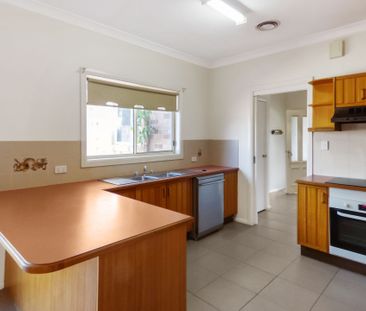 Four Bedroom Home Close to Orana Mall - Photo 2