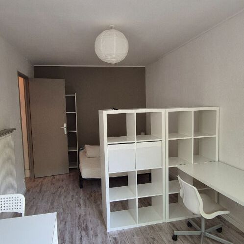 Location Appartement 1 pièce 25m² - Photo 1