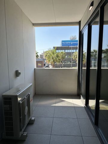 210/59-63 Warrigal Road, Hughesdale VIC 3166 - Apartment For Rent | Domain - Photo 4