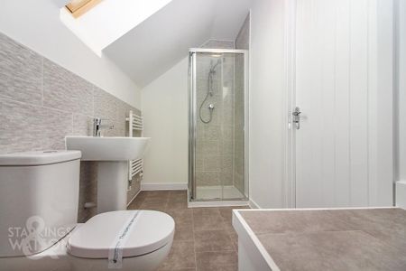 3 bedroom townhouse to rent - Photo 3