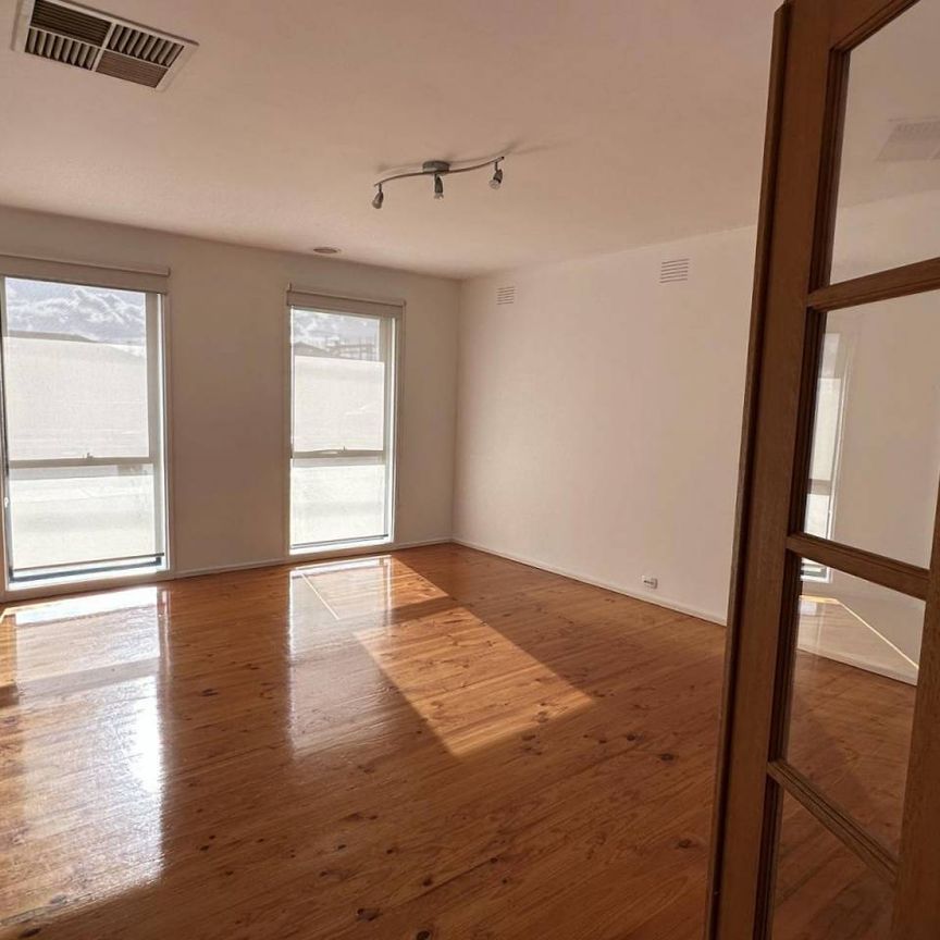 Comfort, Space, and Convenience - Photo 1