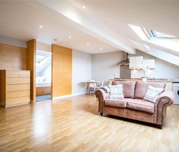 52 Bankfield Road, Huddersfield, HD1 - Photo 6