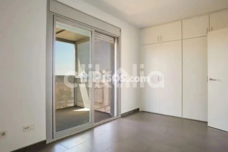 Piso en alquiler en Pau de Carabanchel - Foto 3