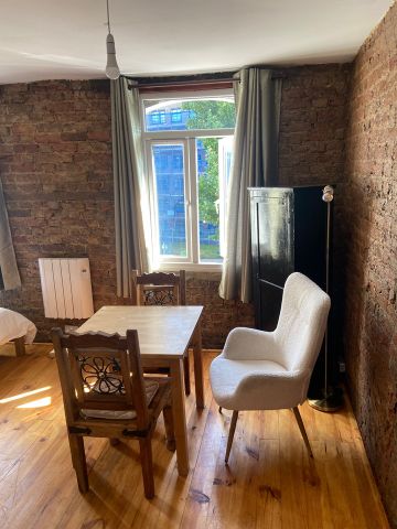 Studio Flat, North End Rd, W14 - Photo 2