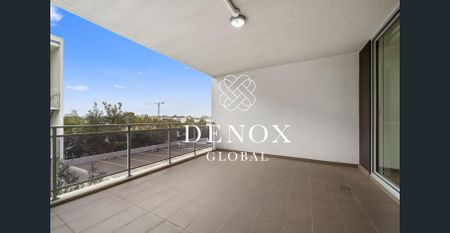 Generously Sized 3 Bedroom Apartment With Double Grand Balconies - Photo 5