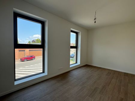 Instapklaar nieuwbouwappartement nabij het centrum van Veurne - Photo 2
