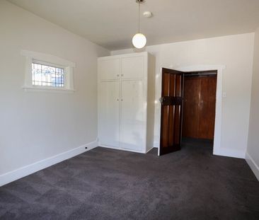 4 Bedrooms – Double Glazed – Great School Zones! - Photo 2