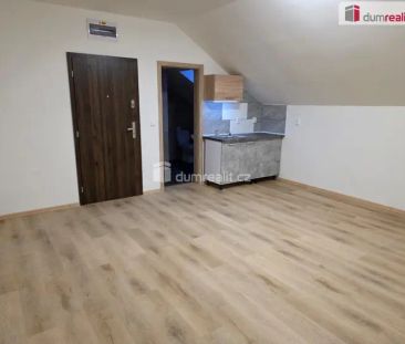 Pronájem bytu 1+kk, 28 m - Photo 2
