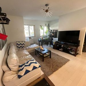 Downtown/Atwater - Superb 5 1/2 For Rent - Photo 3