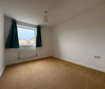 Longhorn Avenue, Gloucester - Photo 5