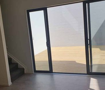 The Perfect Match - Photo 4