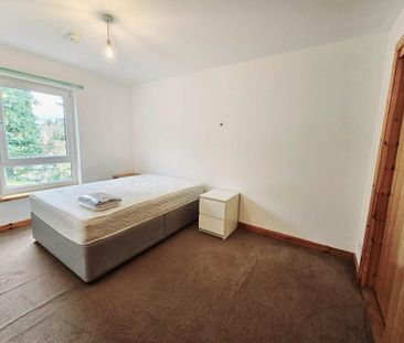 5 bedroom townhouse to rent - Photo 4