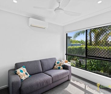 Coastal Luxury Meets Smart Living - Photo 3