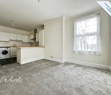 3 bedroom maisonette to rent - Photo 4