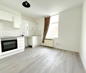 Studio to rent - Photo 6