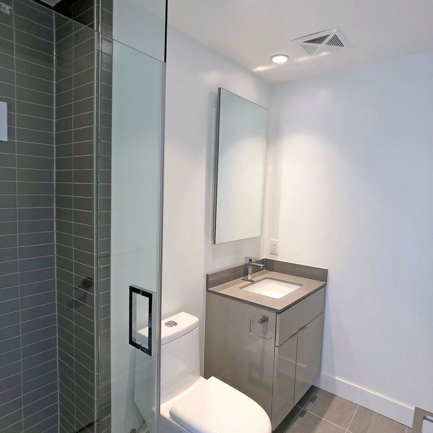 For Lease - 7 Grenville Street Unit# 1911, Toronto, Ontario - Photo 1