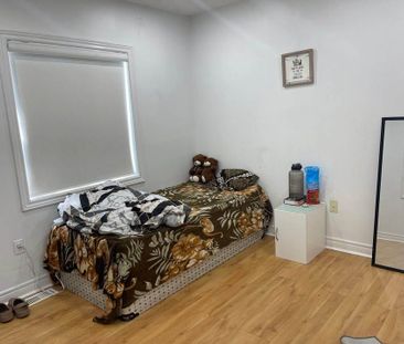 For Lease - 48 Giraffe Avenue, Brampton, Ontario - Photo 2