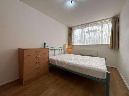 Dolphin Court, Bremer Road, Staines-upon-thames, Surrey, TW18 - Photo 3