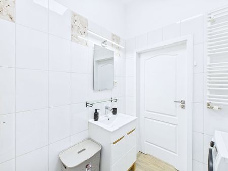 Kawalerka z garażem w cenie PKP Okęcie Okazja! - Zdjęcie 5