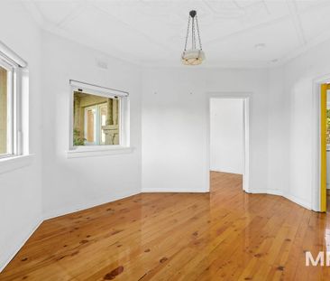 9/2 Lawson Grove, South Yarra - Photo 3