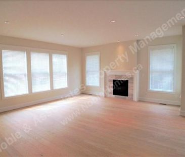 1XXX 129A Street Surrey - Photo 4