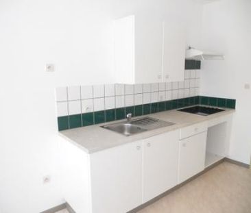 Location Appartement 2 pièces 53m² ST OMER 62500 - Photo 3