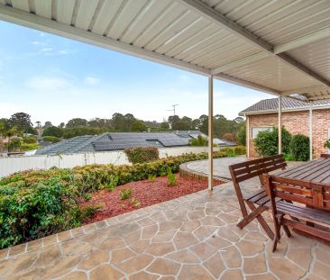 Spacious Family Home in Glen Alpine - Photo 3