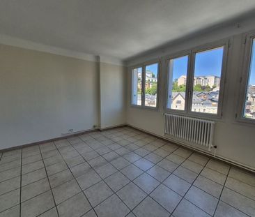 Superbe T3 proche centre ville + garage - Photo 2