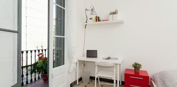 Carrer de València, Barcelona, Catalonia 08015 - Photo 2