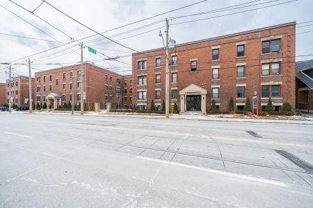 For Lease - 6 Kingston Road Unit# 30, Toronto, Ontario - Photo 4