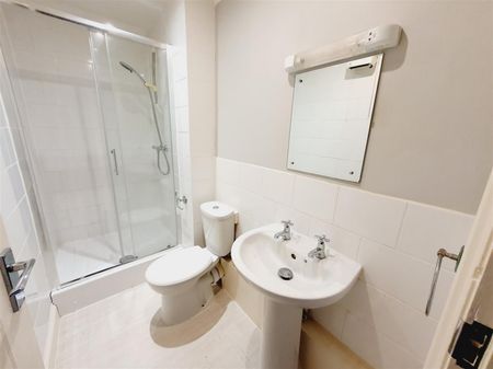 1 Bedroom Studio to Rent in Greystones House, Montagu Street, Kettering, Northants, NN16 - Photo 5