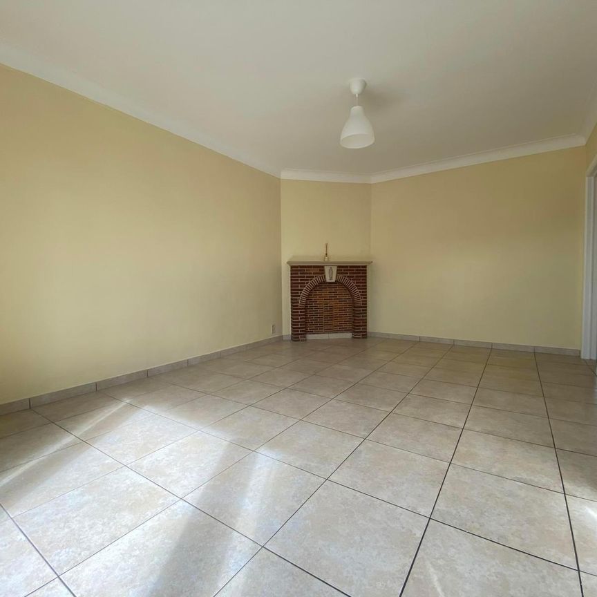Appartement te huur in Anderlecht - Photo 1