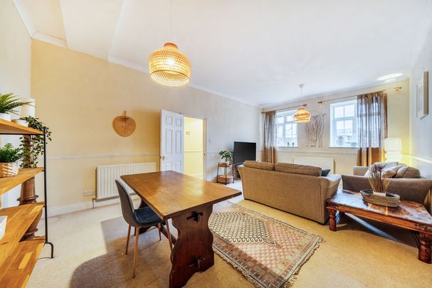 Meadrow, Godalming - 1 bedroomProperty for lettings - Seymours - Photo 1