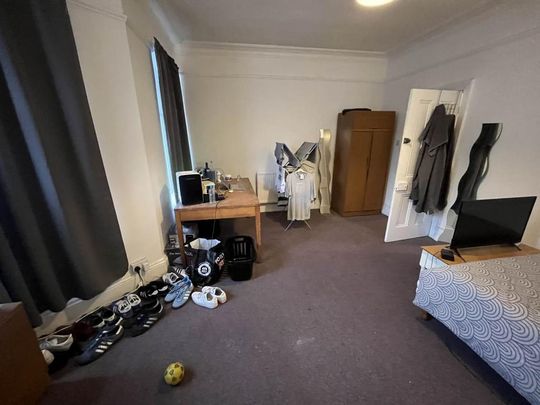 5 bedroom house to rent - Photo 1