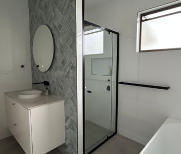 North Lambton - Photo 6