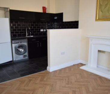 2 bedroom house to rent - Photo 2