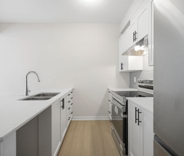 For Lease - 88 Ryan Reynolds Way, Orleans - Cumberland and Area, On... - Photo 5