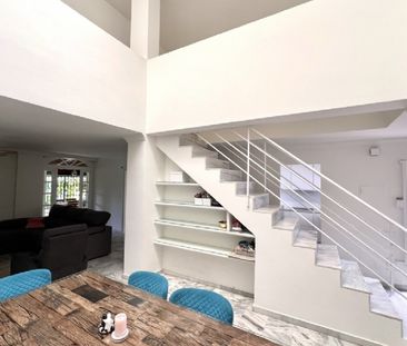4 Bedroom Townhouse For Rent in Estepona, Málaga - Photo 5