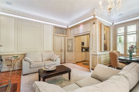 Luxury Living with Iconic Views in the Heart of Knightsbridge - Photo 3