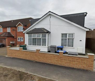 2 bedroom maisonette to rent - Photo 5