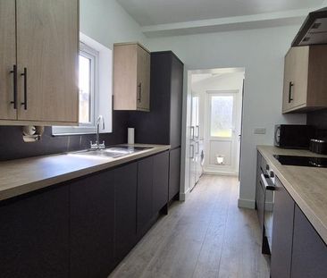 1 bedroom end of terrace house to rent - Photo 3