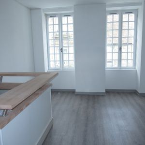 Location Appartement 2 pièces 43m² LA FERTE MACE 61600 - Photo 3