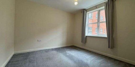 Noble Court, Mill Street, Slough, SL2 - Photo 3