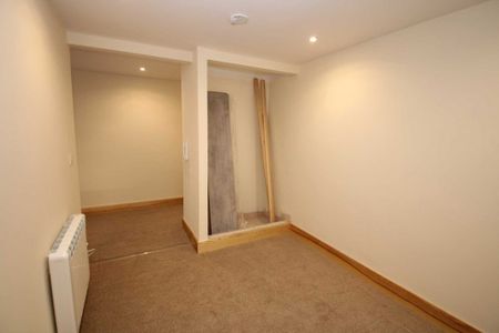 1 bed Flat for rent - Photo 3