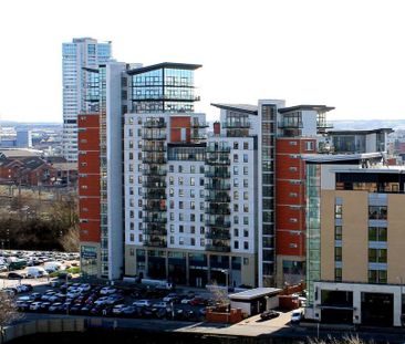 2 bedroom flat to rent - Photo 3