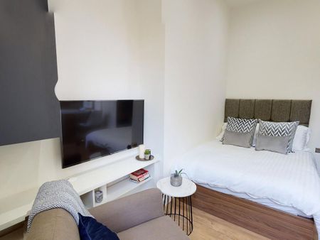 Studio to rent - Photo 2