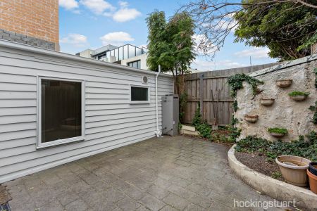 21 Hyland Street, SOUTH YARRA. - Photo 5