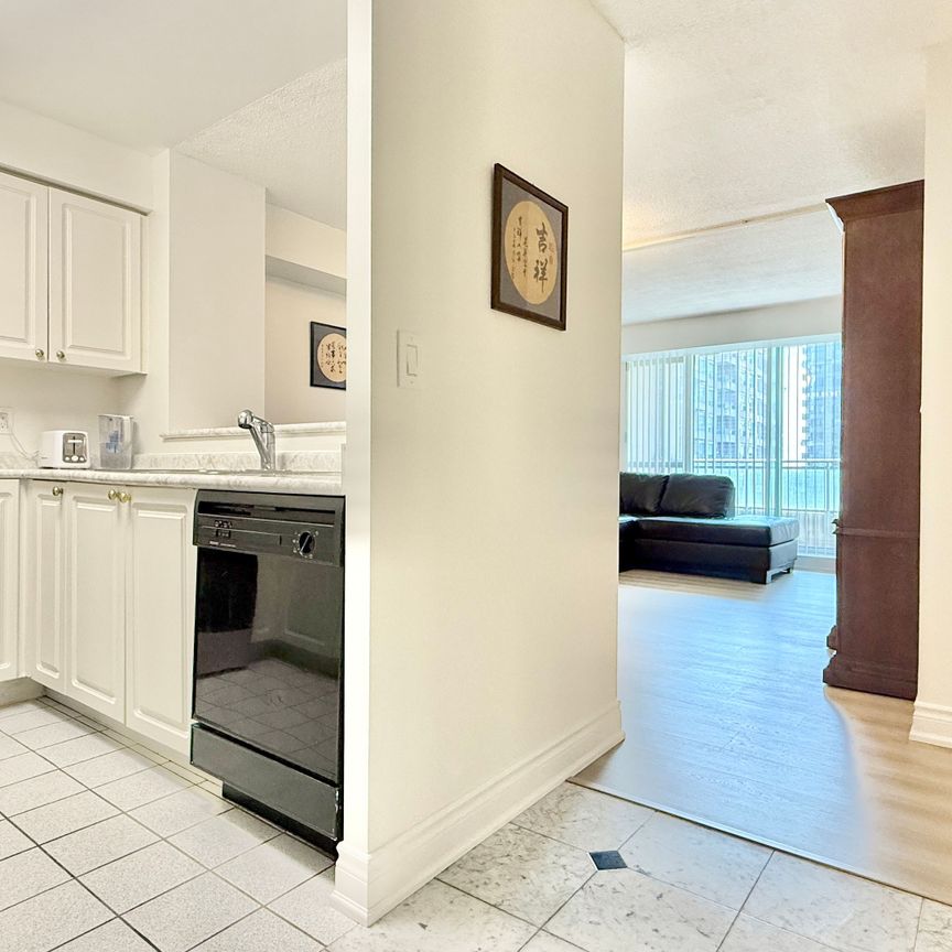 For Lease - 8 Pemberton Avenue Unit# 705, Toronto, Ontario - Photo 1