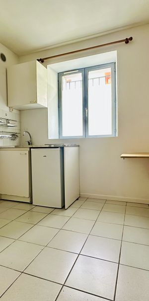 Location Appartement 1 pièce 19m² CLERMONT FERRAND 63000 - Photo 1