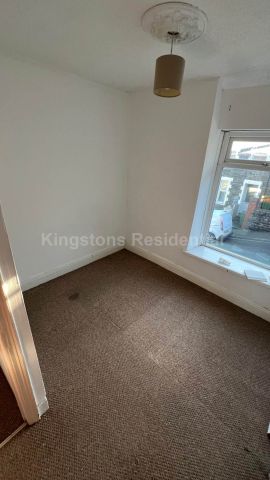 Stow Hill, Pontypridd, CF37 1RZ, Stow Hill, Pontypridd, CF37 1RZ - Photo 3